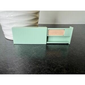 New Clinique Soft Pressed Eye Shadow in STARSTRUCK .03 oz Travel Size